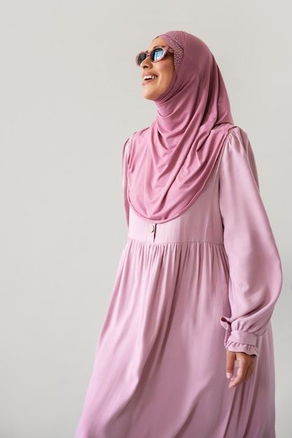 عباية كاجوال سادة بلمسات عصرية_thumbnail_1